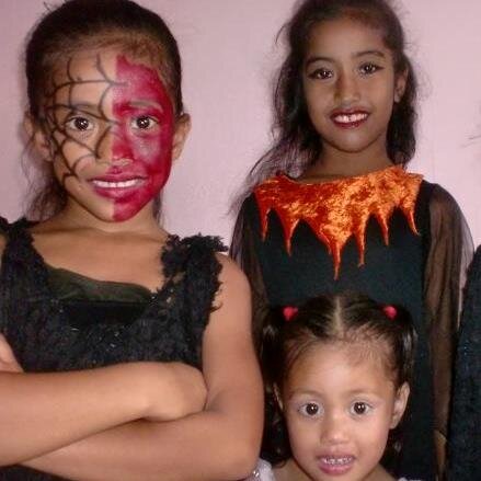 I have 4 BFFS Nikie, Gabriel, Jerica, Isabella...