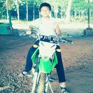 My full name Ardy chandra salfianto ll My life in the Jl . Bayuanyar utara ll my hobby is Game ll I like something that is related to heart ll SPEBASKA VIIE