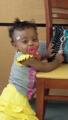 yecats327's profile picture. 