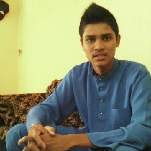 Hyepp :D follow me I will follow you back . Promise :D muahh love you all :)