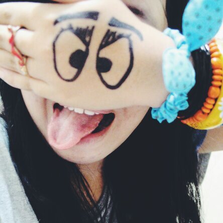 AiuSays Profile Picture