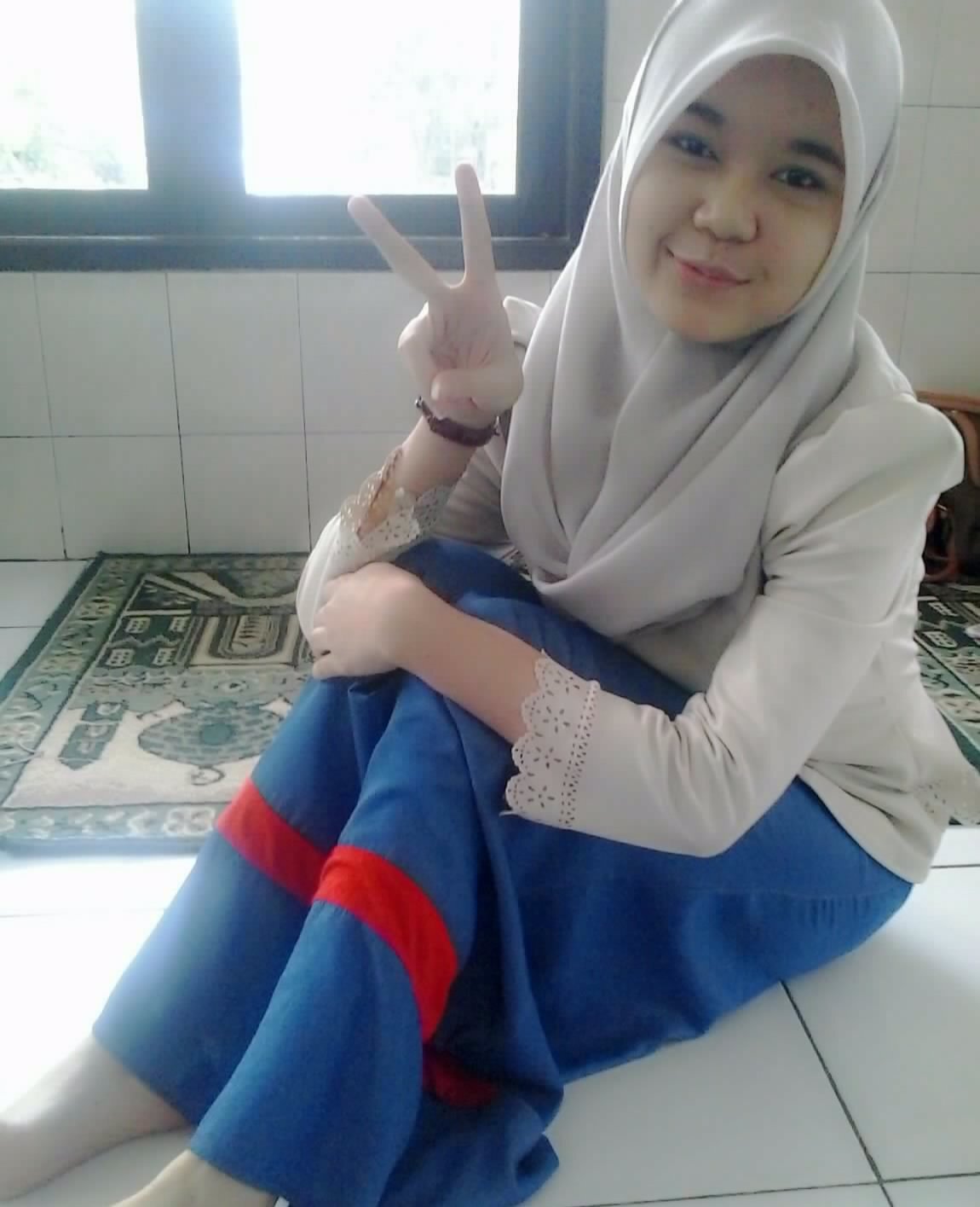 KEPO o.o| must be success people ___
mention for follback  (-_-'') :)