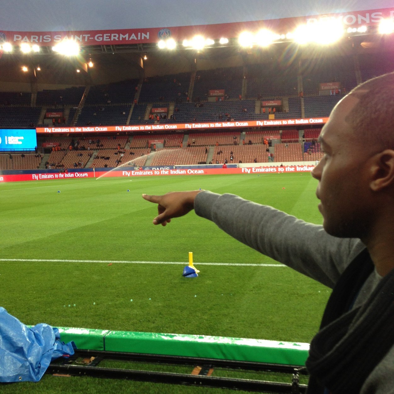 Twitter secondaire de @josspace où nous commenterons l'actualité footballistique: resultats sportifs, rumeurs, transferts.