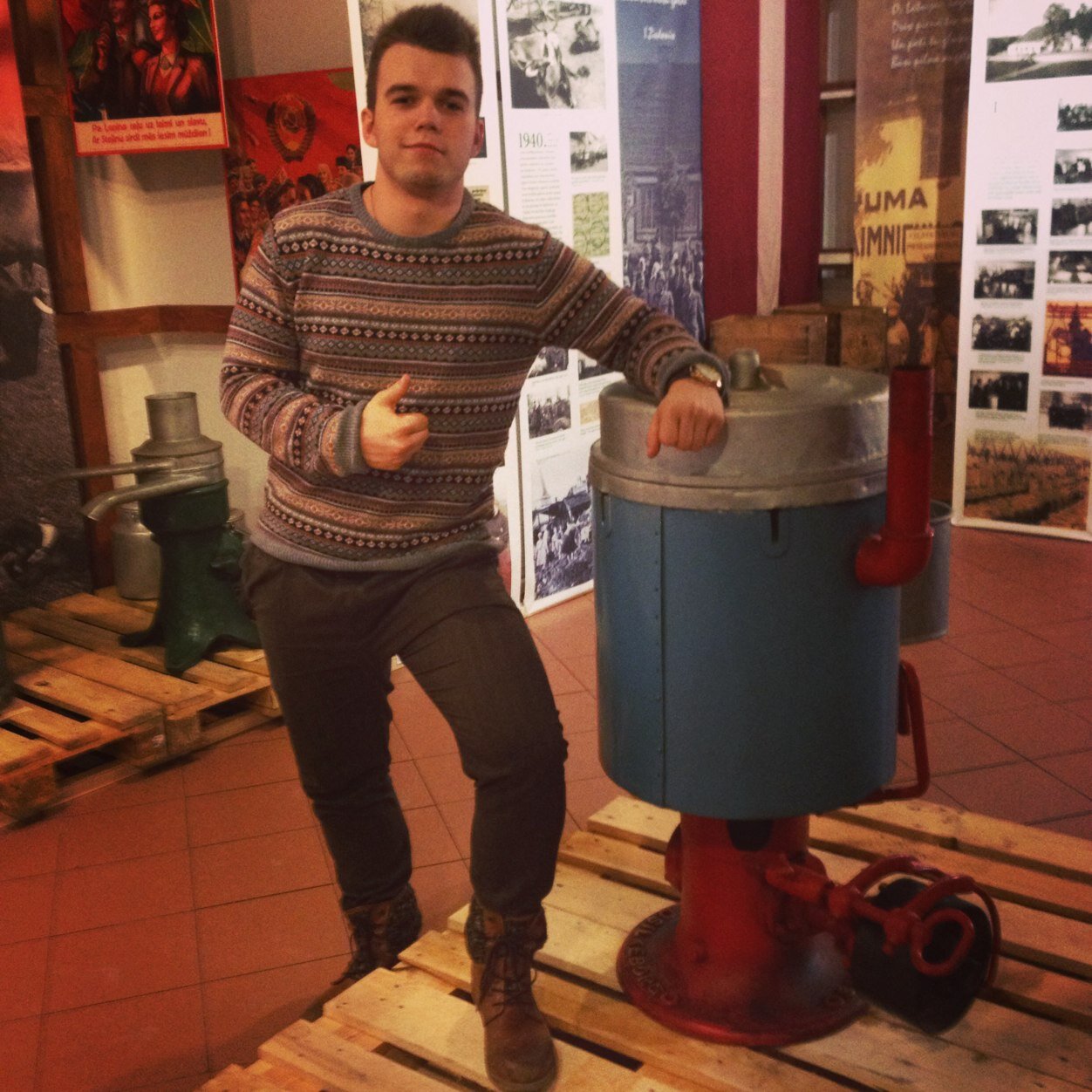 Gvipis's profile picture. If life knocks you down, try to land on your back.. Because if you can look up, you can GET UP!! Let your dreams and goals get u back up.