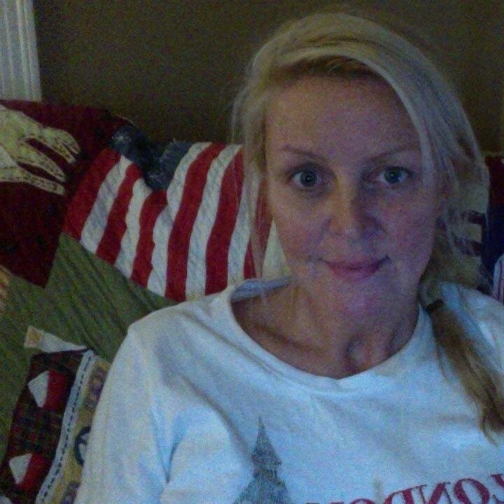 justwartheory's profile picture. 