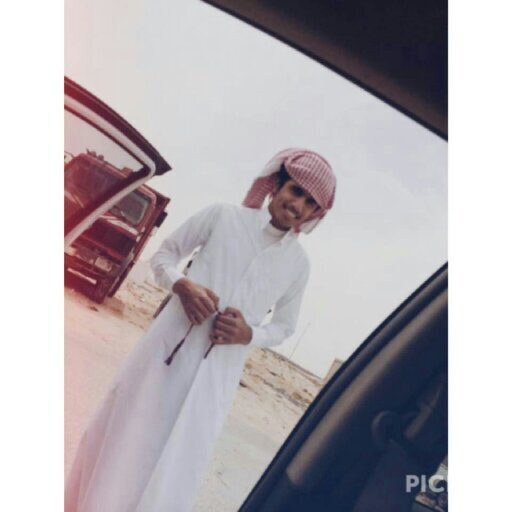 طموحي فالحياه. ان ارد ولو القليل من حق والداي علي.                                                                  Instagram : _Da7omii