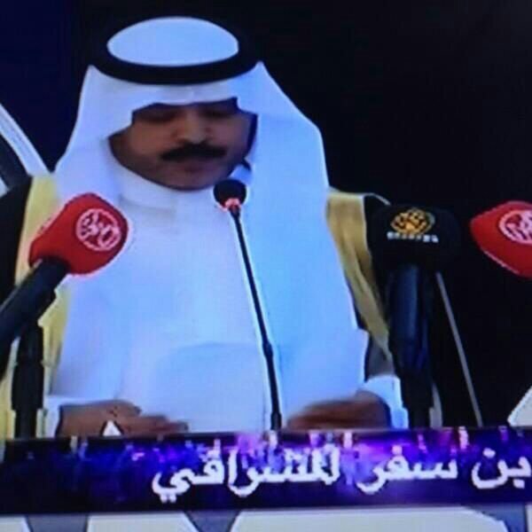 ستجدون مطلع من قصائد لي في تغريداتي ❤