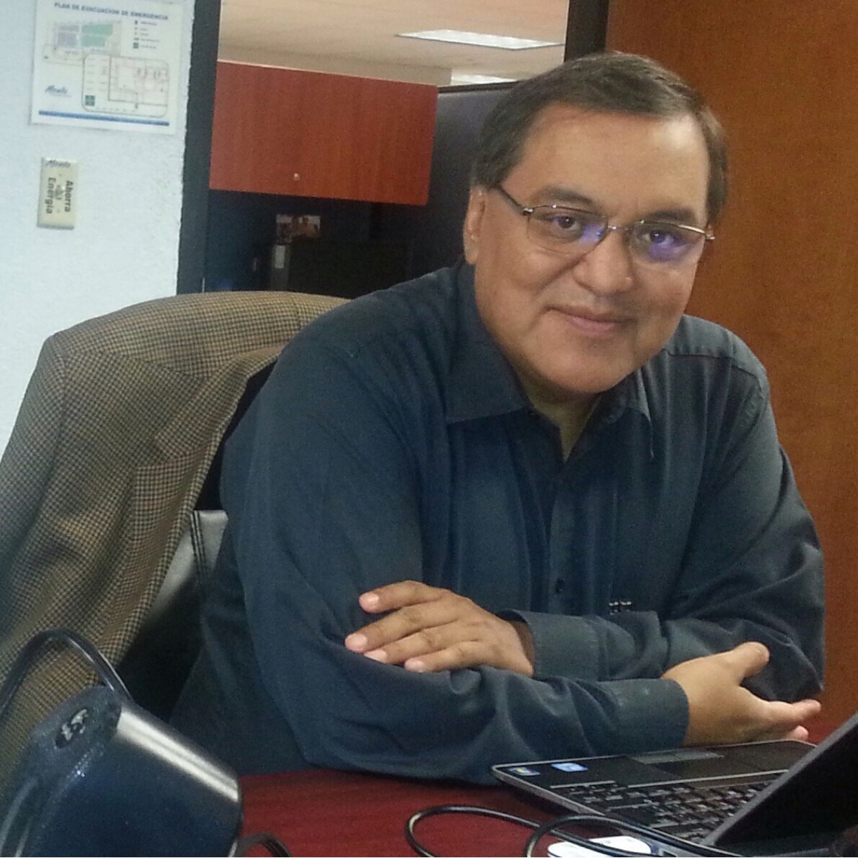 Ofreciendo Soluciones simples a problemas complejos, así como consultoria y capacitacion para que no seas el eslabon mas debíl de tu cadena de suministro