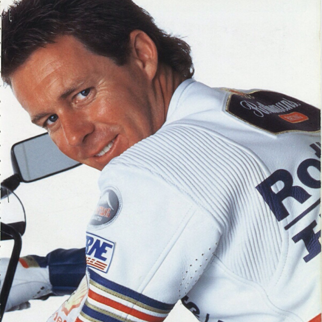 __nsr500's profile picture. I like R&B and Bikes. /DJ KAORI/DJ MAYUMI/Yuki Koyanagi/DOUBLE/SATOMi//大自二// #沁みる夜聴詩/逢いたい人のもとへと綴る詩と音楽/今宵もアーバンメロウなポップチューンをお届けします/忙しい日常を離れた心温まるひとときを…/