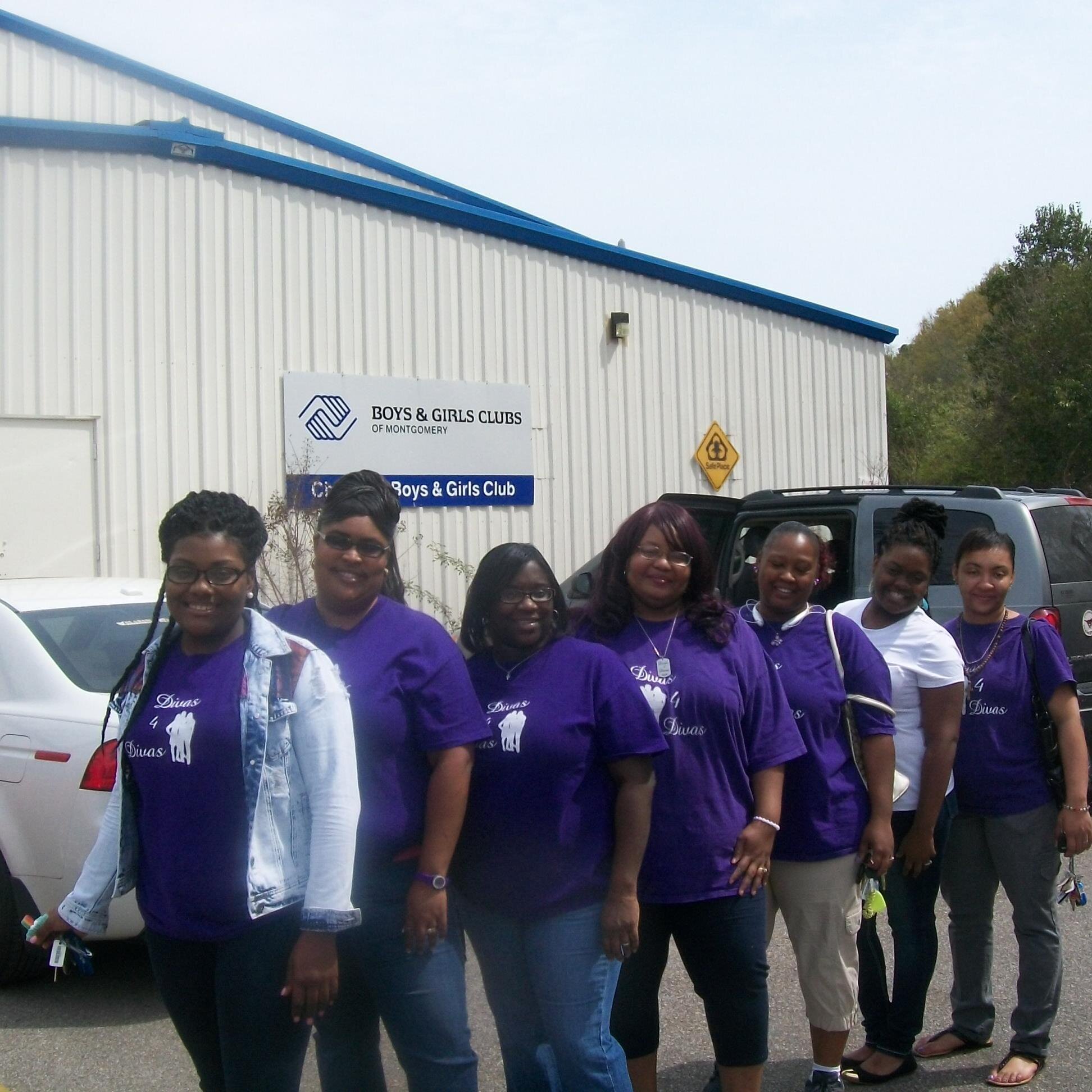 Divas 4 Divas is an non-profit volunteering organization for women