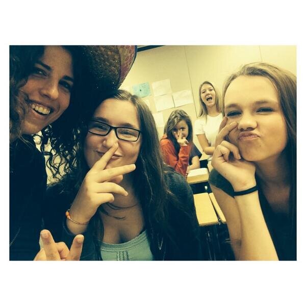 Charley47250897's profile picture. weirdo