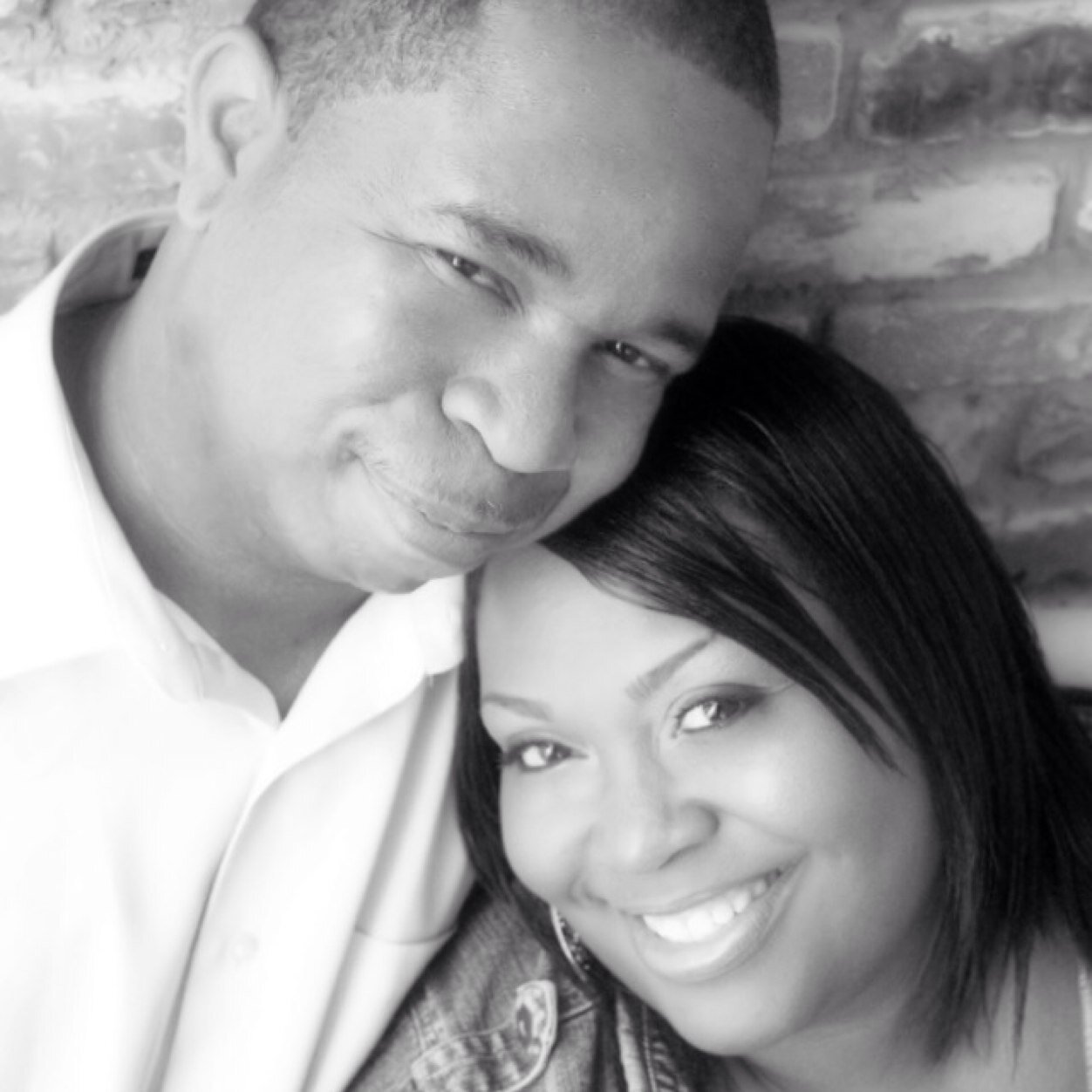 Lover of Jesus. Wife & bff to Joshua. A creative pursuing inspiration. May I share this with you?