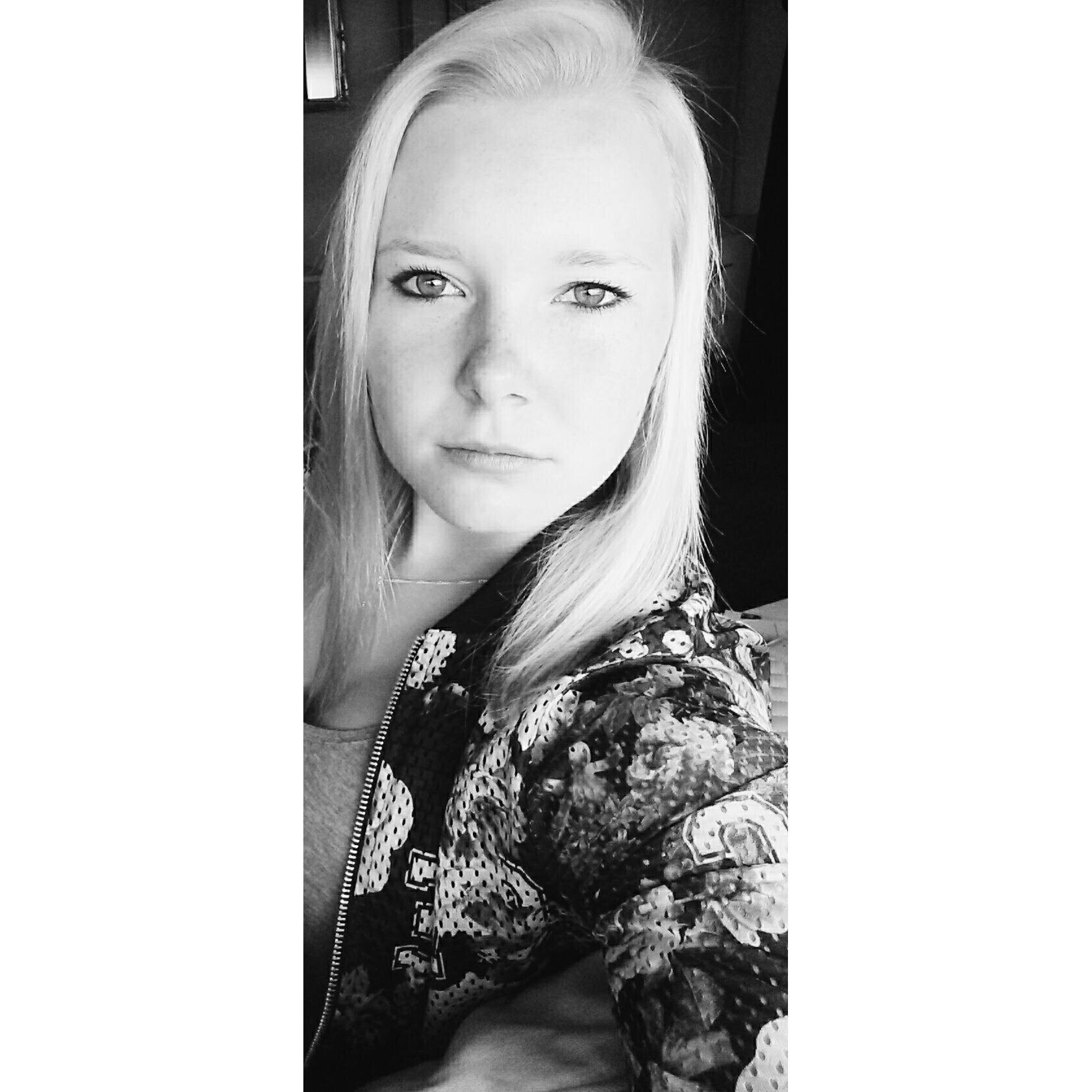 Instagram: SVDL_