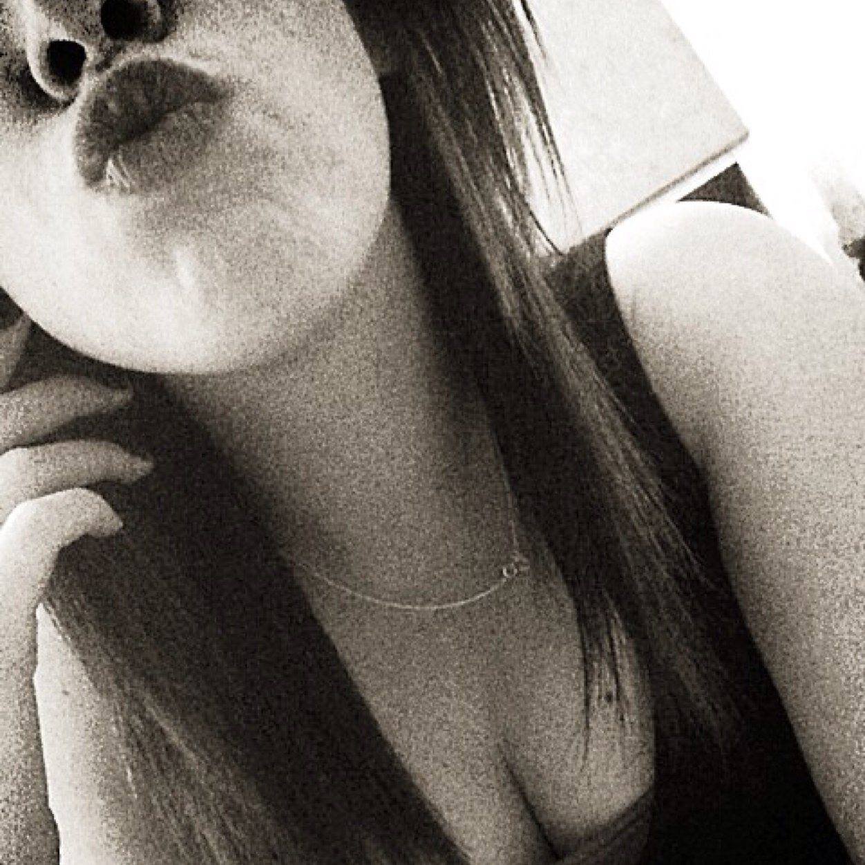 Just a teen tryna get high (;