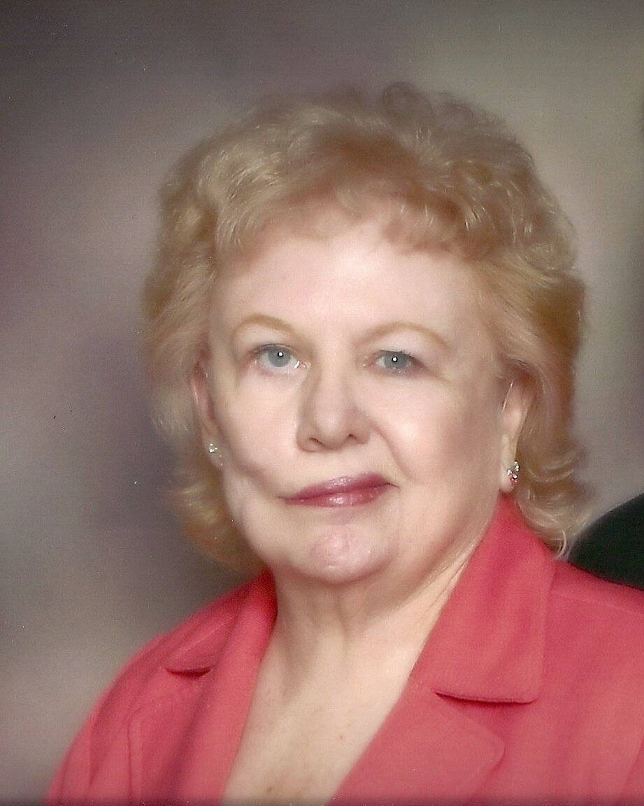 Author, artist, photographer, teacher, composer, daughter/granddaughter of Nazarene pastors, graduate of SNU, mom of seven, grandmother of eleven