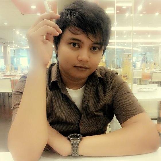 I play music to make people dancing..  I've a dream..someone to be something in my life..
