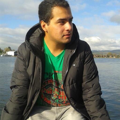 SimonkiToro's profile picture. estudiante de informática, lolein de 23 años amante de los vídeos juegos y de lo natural, volutario en los ratos libres y amigo de tiempo completo.