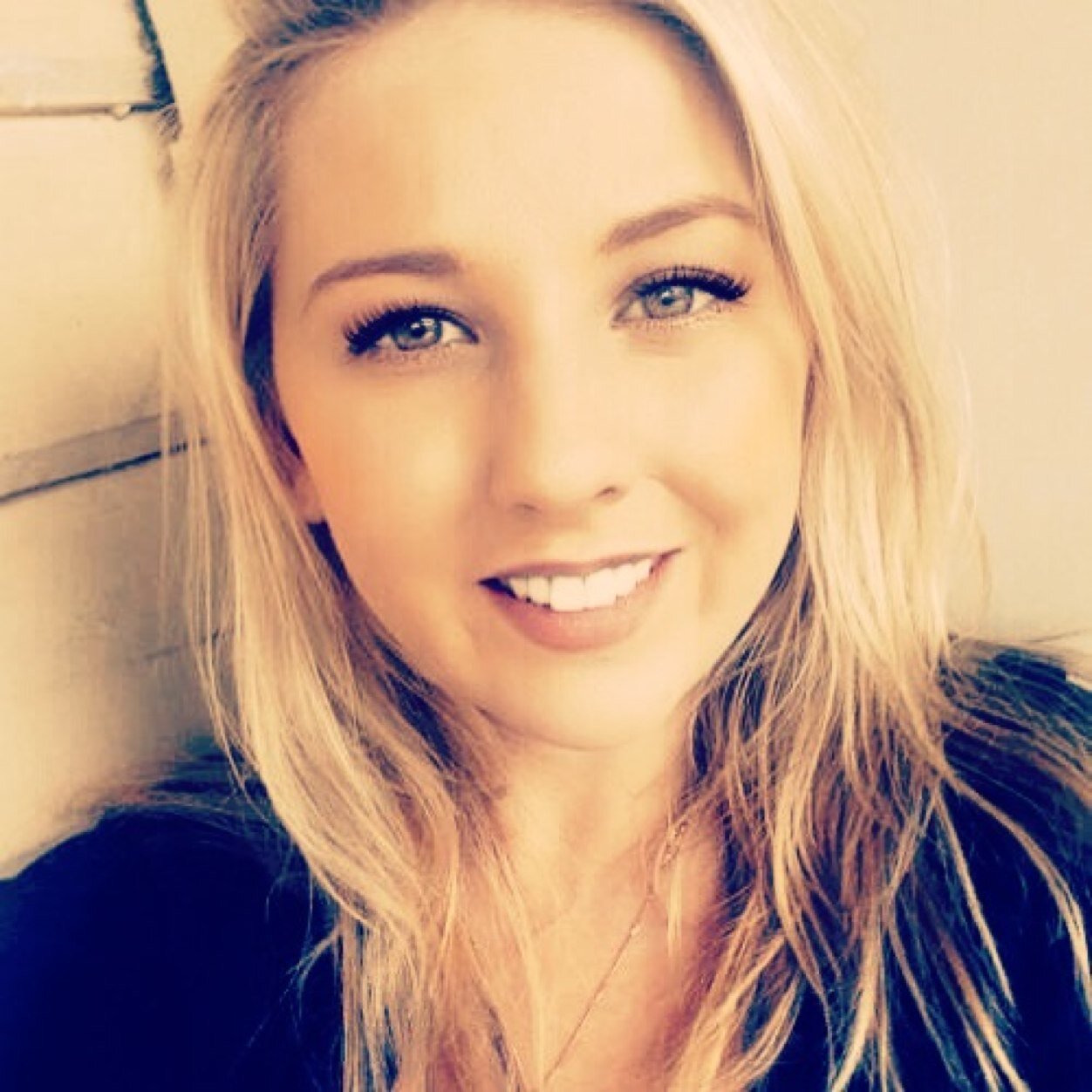 Saskia213's profile picture. My names Saskia I originate from London but moved to Folkestone, kent. I'm now in Australia travelling and living the dream ;-)