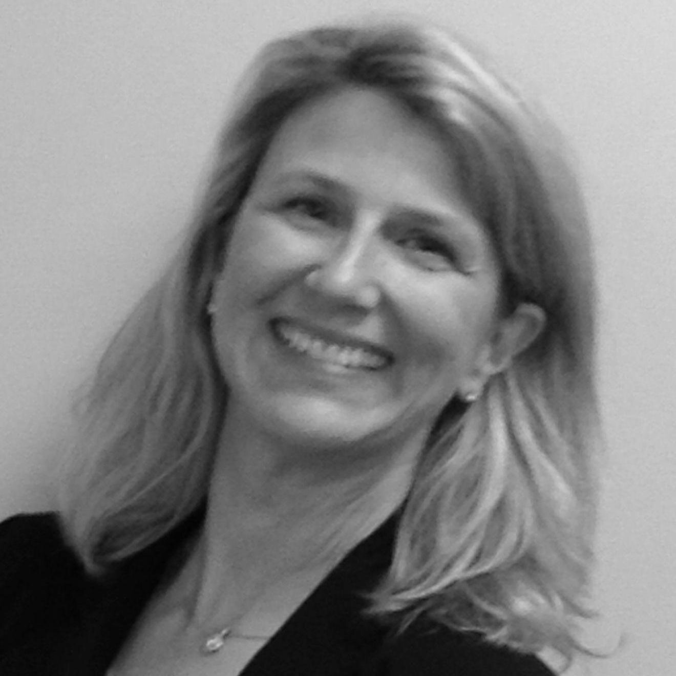 Helps business leaders make stronger connections that inspire action. Works at Association of Equipment Manufacturers. News junkie.🚜👷‍♀️🏗️