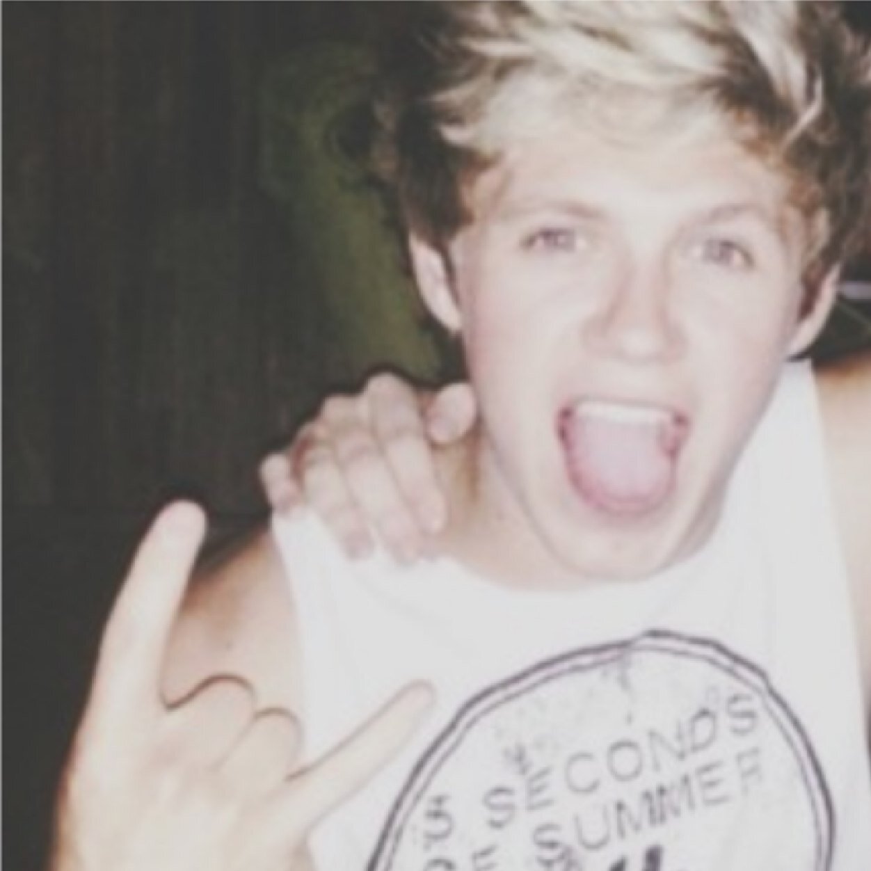 One Direction 5 Seconds of Summer Little Mix 5-23-14 0/5 0/4 0/4