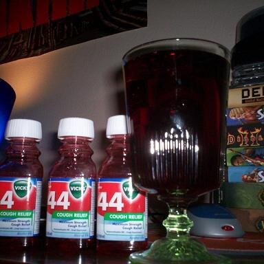 cptwinky's profile picture. grip n sip