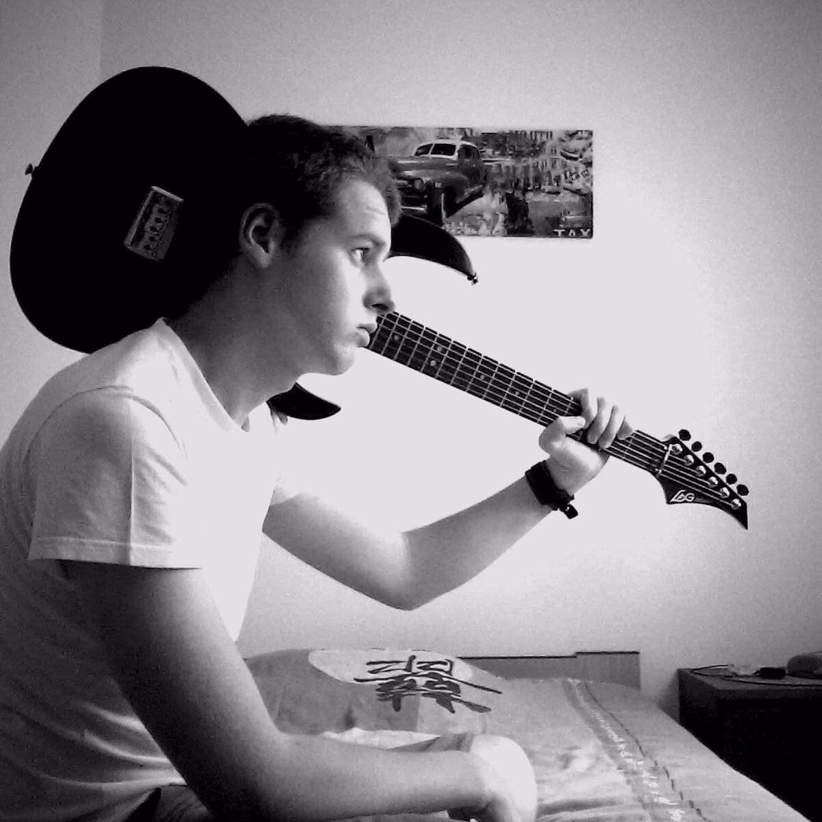 Aime tout types de jeux vidéos, passionné depuis toujours des plus grands Youtubers francophone. Rafole de musiques Rock/Métal ^^ ID PSN: FiREx-PEPSi