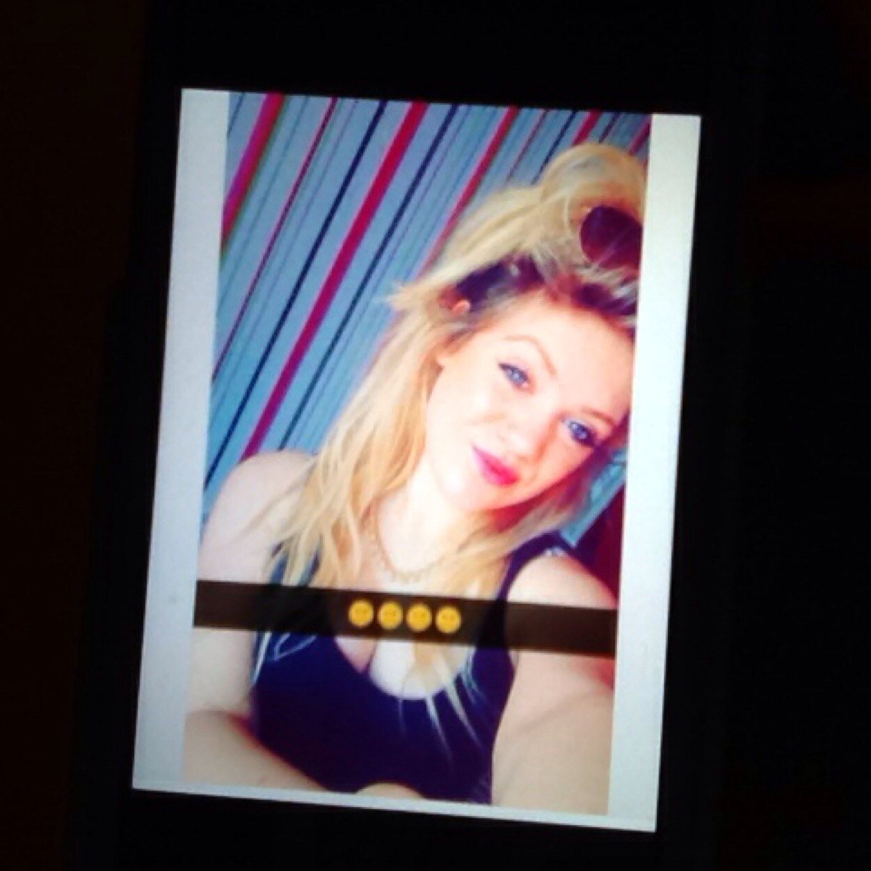 Instagram~courtneyglb
Snapchat~courtney2498