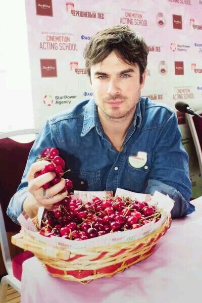 . I love ian somerhalder so much .my only dream (see him) .he is my life.mind . thought.my every thing good in my life .