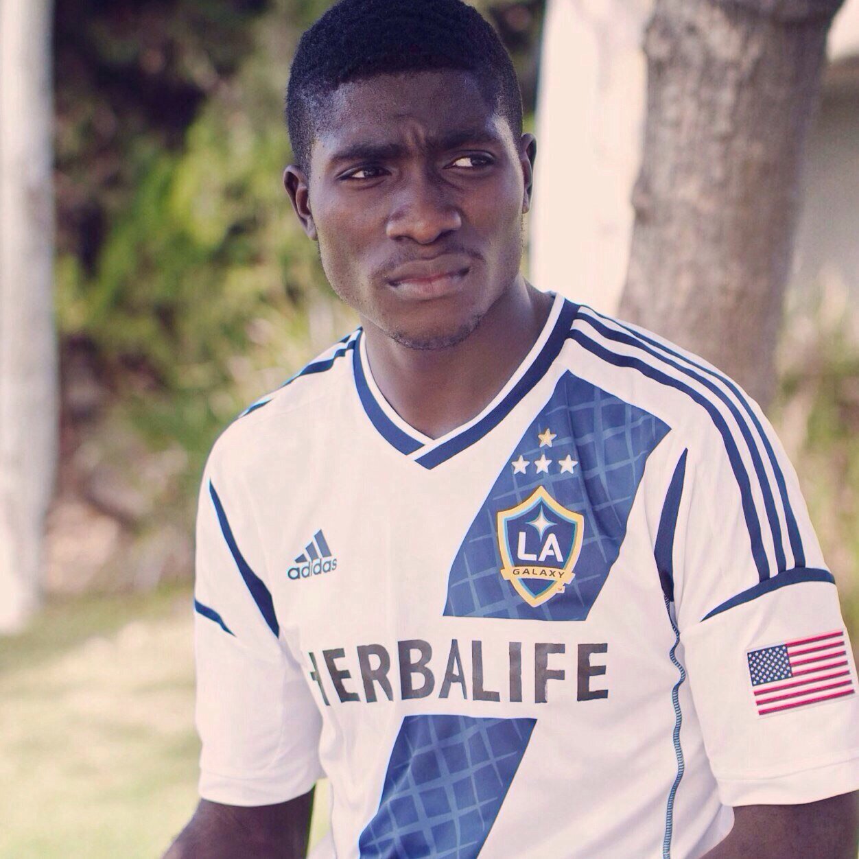 This is a Fan Page to the Canadian LA Galaxy player Kofi Opare... He is the best player on this earth... Follow for updates on the players progress