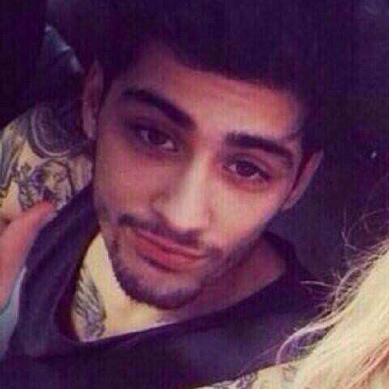 ask for a follow back on @raybanzouis
