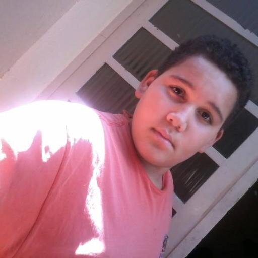 Sou Luiz,sou muito simpático mais tem horas que a simpátia pode sumir,só não me provocar,mais sou simpático.
#soumucholoko