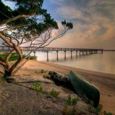 Photography and artwork of all things nautical.