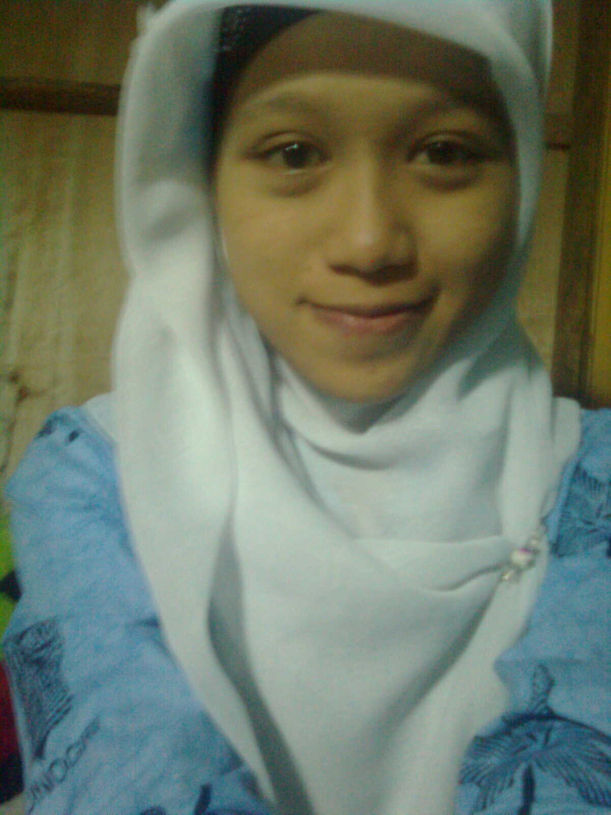 baiti_izza's profile picture. Manyaran, Wonogiri, SMA N 1Wuryantoro ( XI IPA 5 )