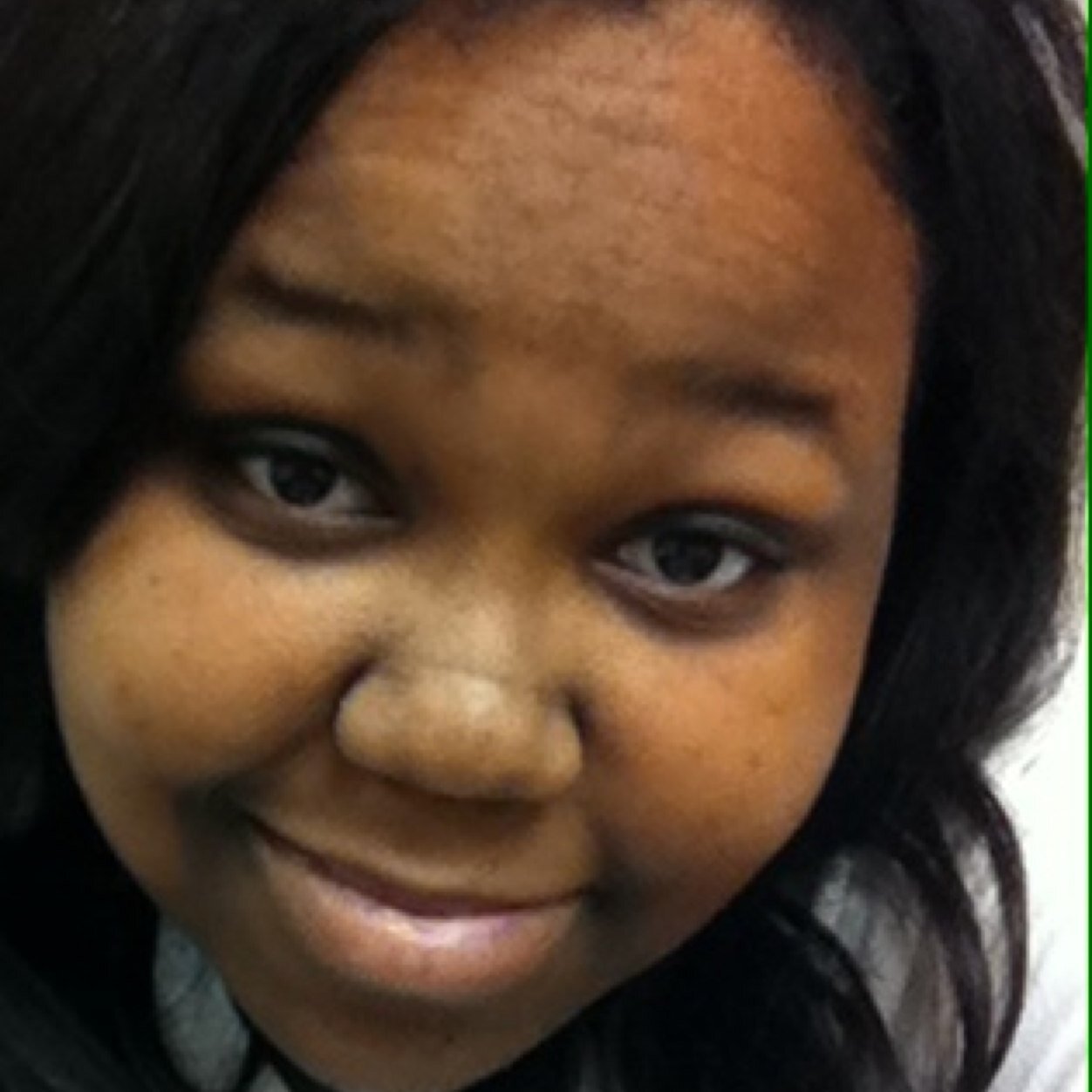 Live_Laugh_Love :) #TeamGemini #TeamThick FMOIG@Just_say_kiaaaa