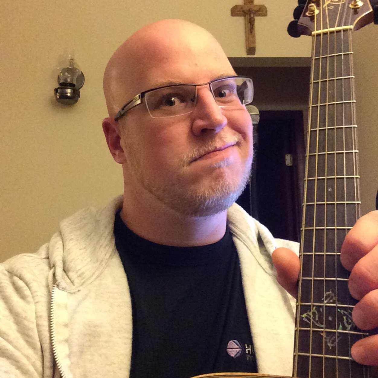 rocker2782's profile picture. 