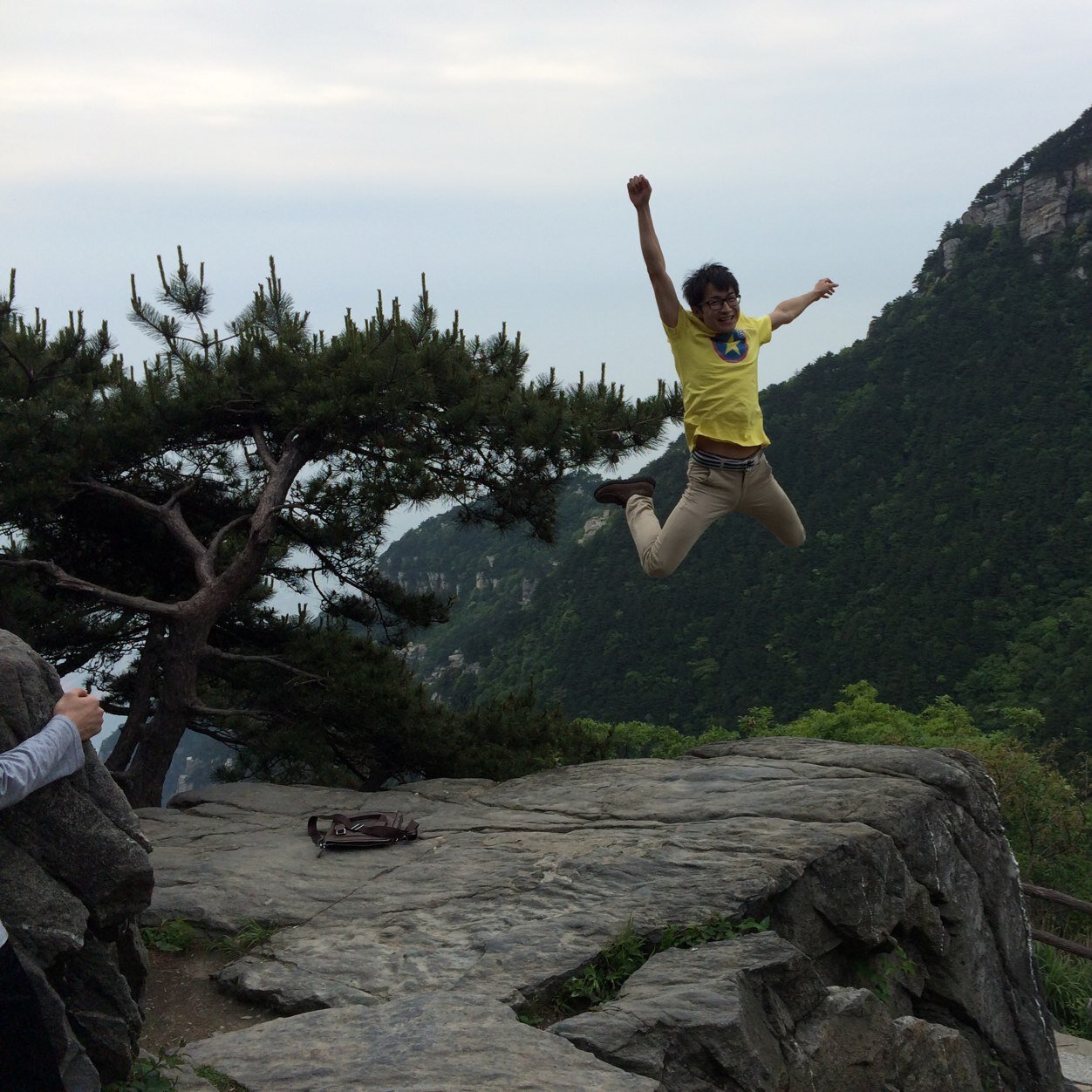 726943075's profile picture. 