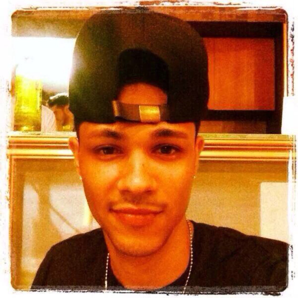 fan page of dustin if u a fan plz follow back thank u #b5online #dusting breeding #b5army follow dustin @dustinmichael00