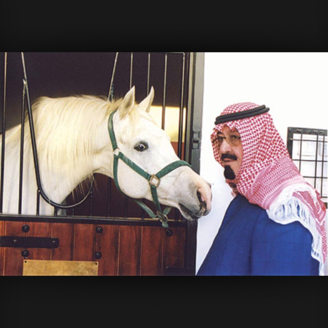 ￼ آعـﺷق آلھِلال عـﺷق يـﺳآوي گل مَن تَنفس وهٌو حَي..
اتجاه البوصلـﮧ ♥ · http://t.co/JRrYJTl6Pi