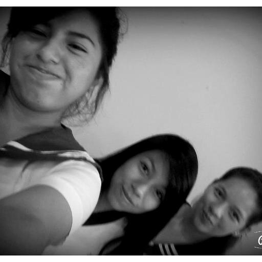 my life, my loves, my smiles, my world.
♥http://t.co/m3CQUjP19L♥