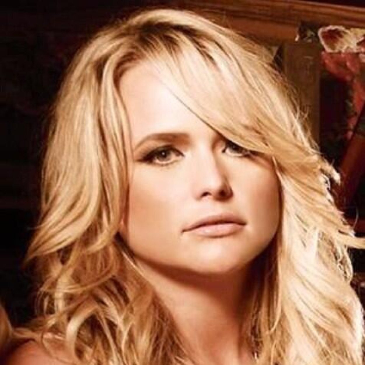 ThingsAboutRan's profile picture. I post things about miranda leigh lambert. I love you miranda. You are so amazing. #RanFan.