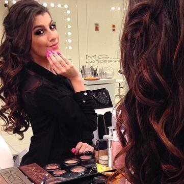 Atriz\modelo oficial CH.