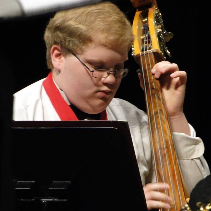 Freelance jazz trombonist/bassist. Can cook Minute Rice in 58 seconds.