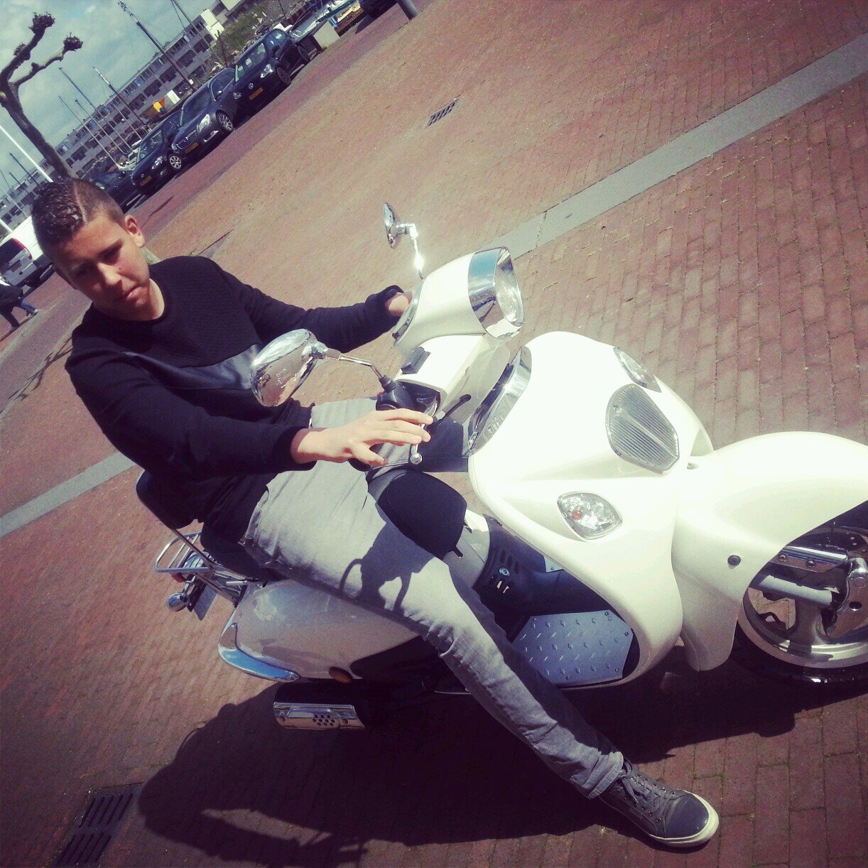 app me 0683563098