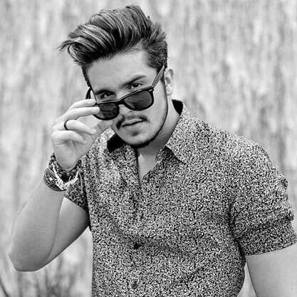 Fã Clube  do cantor @luansantana  O nosso tempo é hoje .