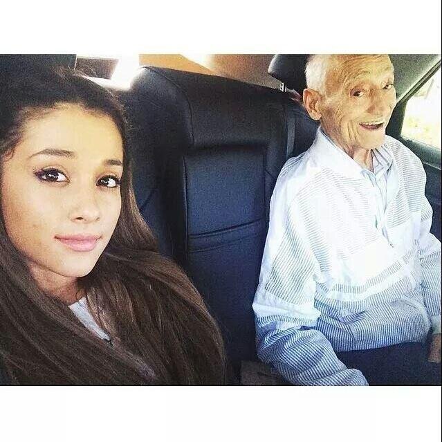 Follow @SmilebyGrande & @FUNDACLIM