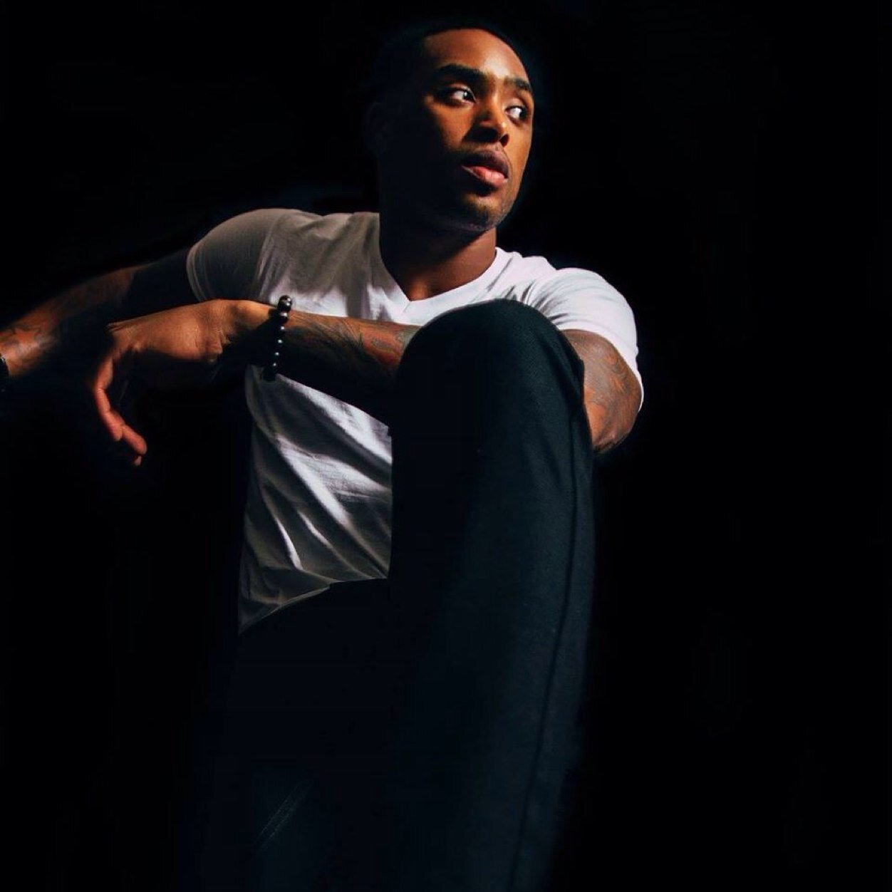 PaulHubbard_III's profile picture. Alma mater: UW-Madison | Former NFL wide receiver | Man of Faith and seeker of Truth | Competitor | Instagram apaulo_truth