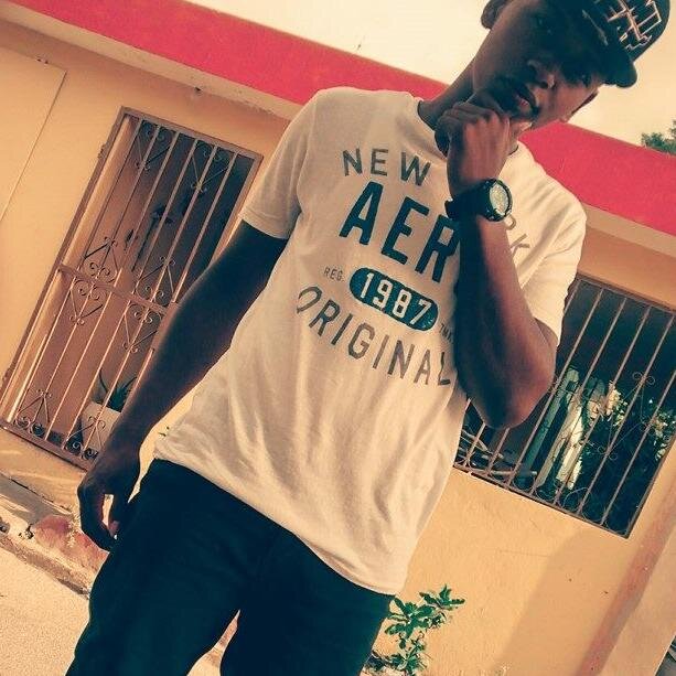 FOREVER RAP ♥ https://t.co/qzqxeEAwOo ( Lapiz CONSIente & ARMY ) FUNDIO DE COCO COM EL RAP