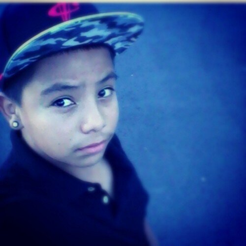 byrond1002's profile picture. 