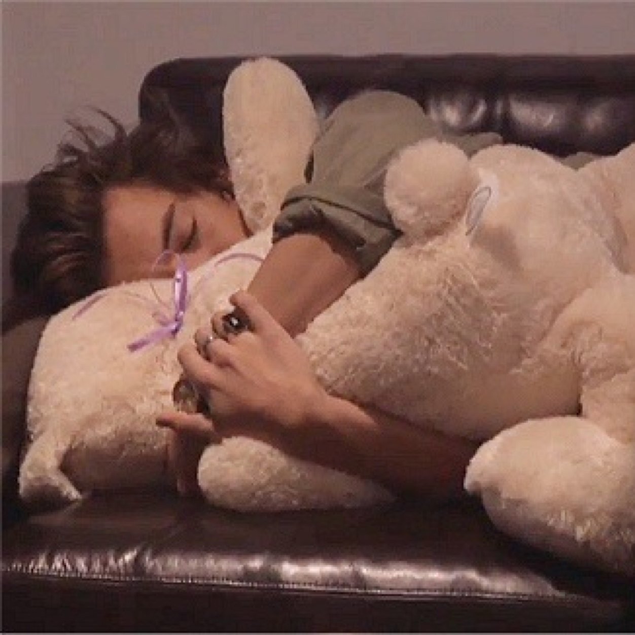 In One direction! Im harry im 20 ENGAGED to @why_me_xx_ she is finally mine and i love her more than i love bears. I LOVE TEDDY BEARS!!