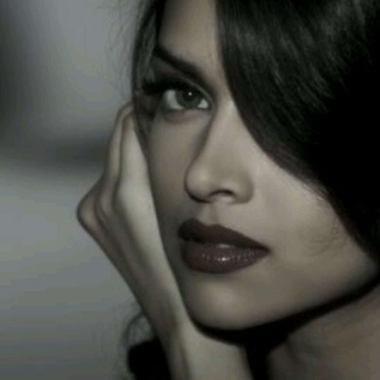 zozelo3's profile picture. 